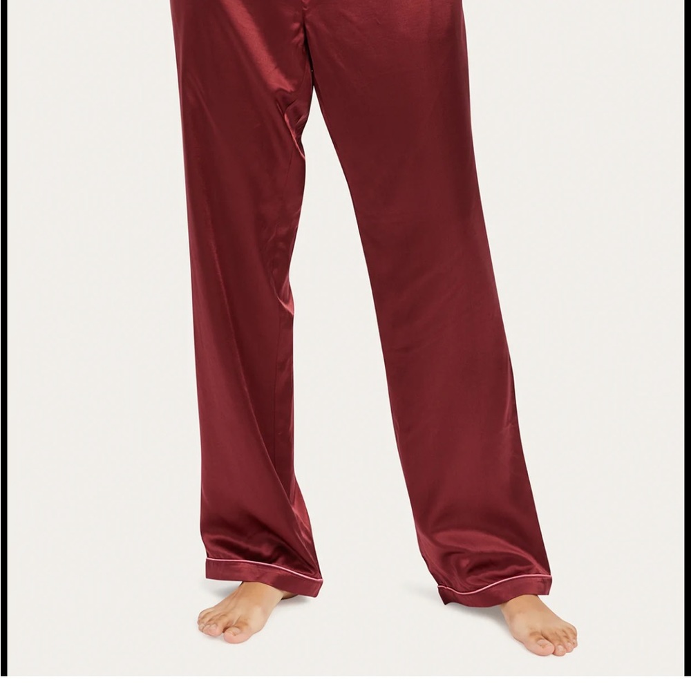 Morgan Lane Tommy PJ Set in Cabernet, silk petite xsmall SILK - Picture 7 of 7